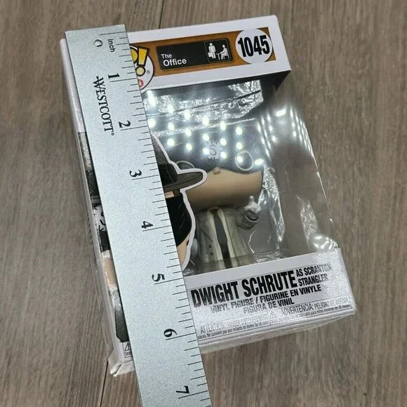 Funko Pop Television The Office Vinyl Figure Collectibles Dwight Schrute #1045 - Picture 7 of 7